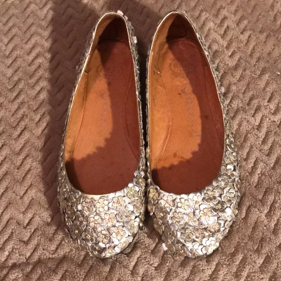 Jeffrey Campbell flats - Picture 3 of 4